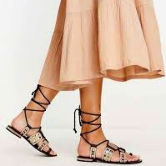 Free People Shoes - FREE PEOPLE Leather Mantra Mirror Sandals